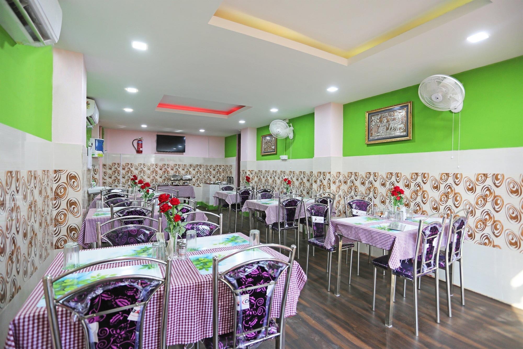 Restaurant OYO 10493 MS Residency