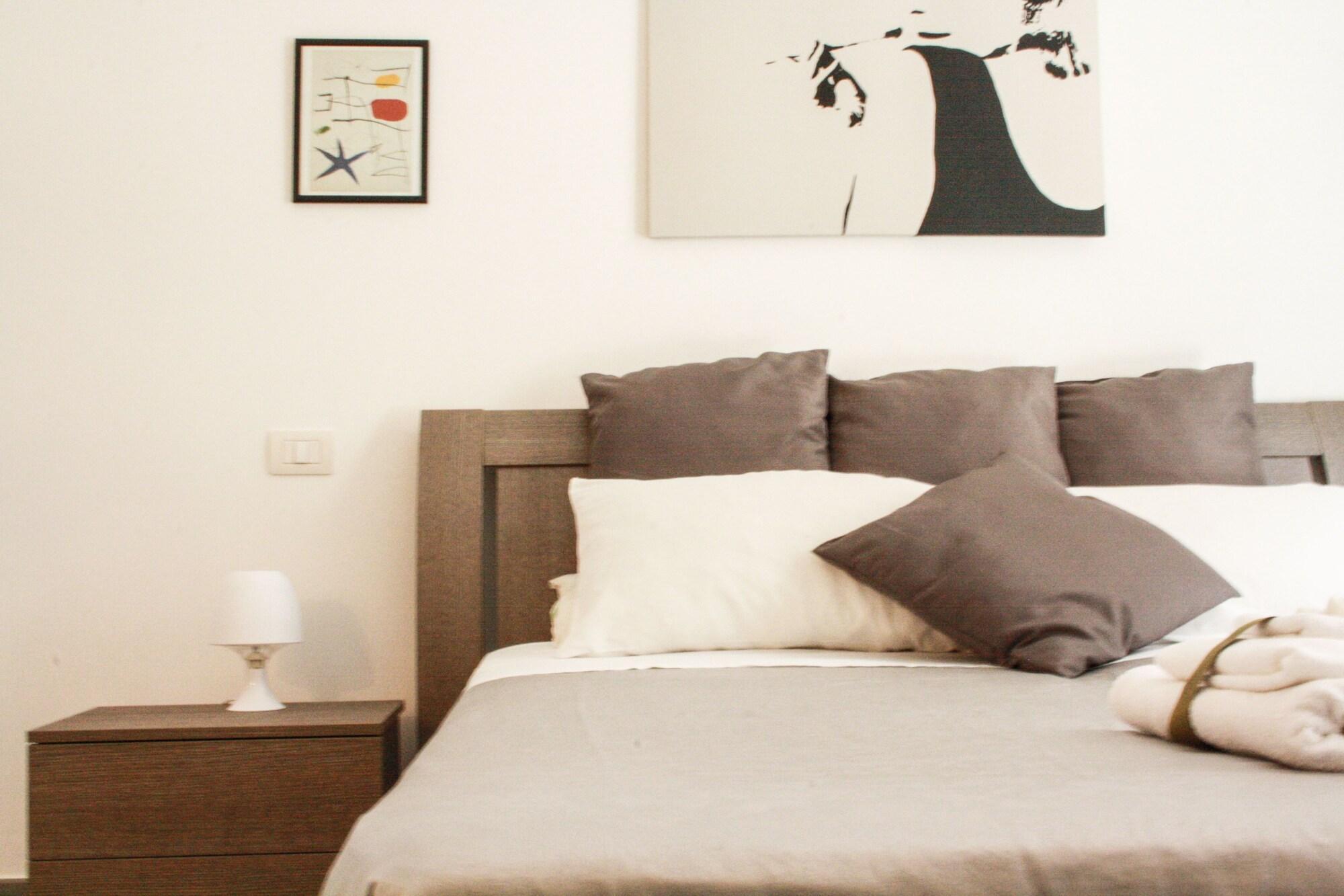 Vista Exterior Salotto Piramide B&B