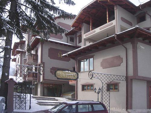 Varios Club Hotel Martin
