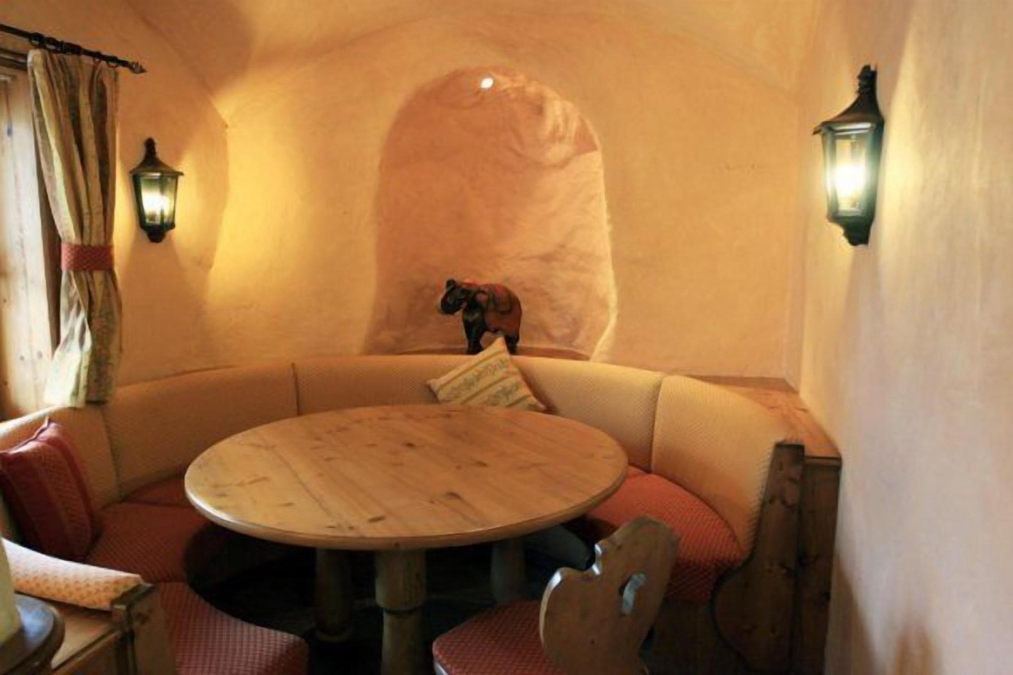 Bar/Salón Dolasilla Park Hotel