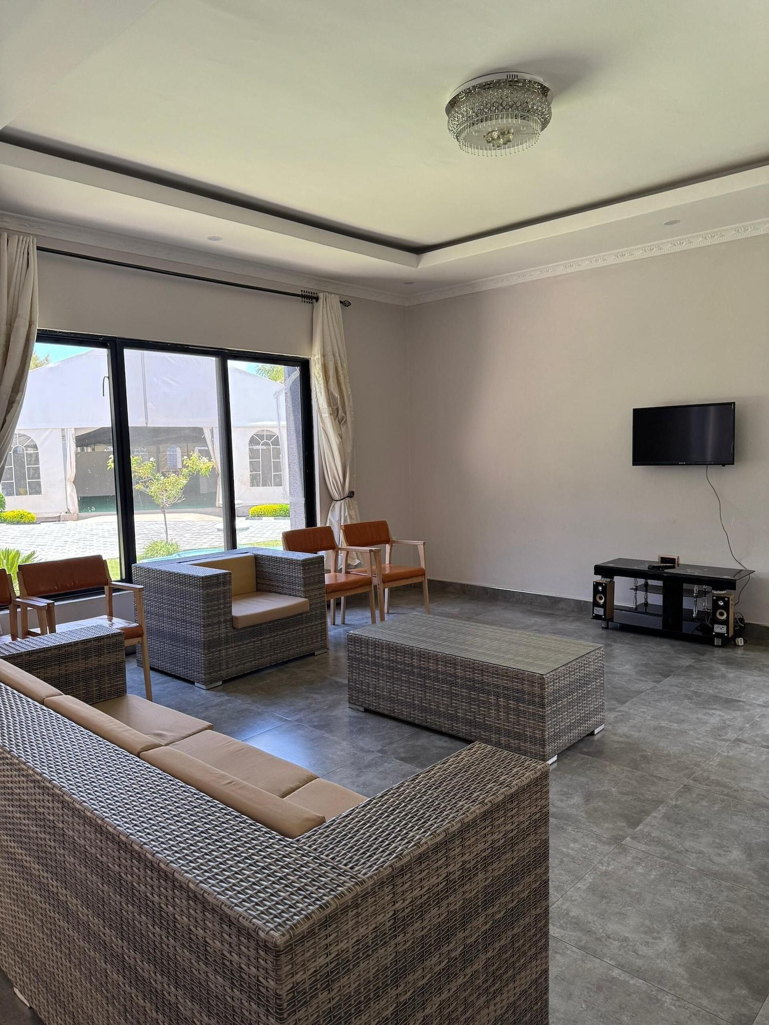 Vista Lobby Eleganciana Lodges Ltd