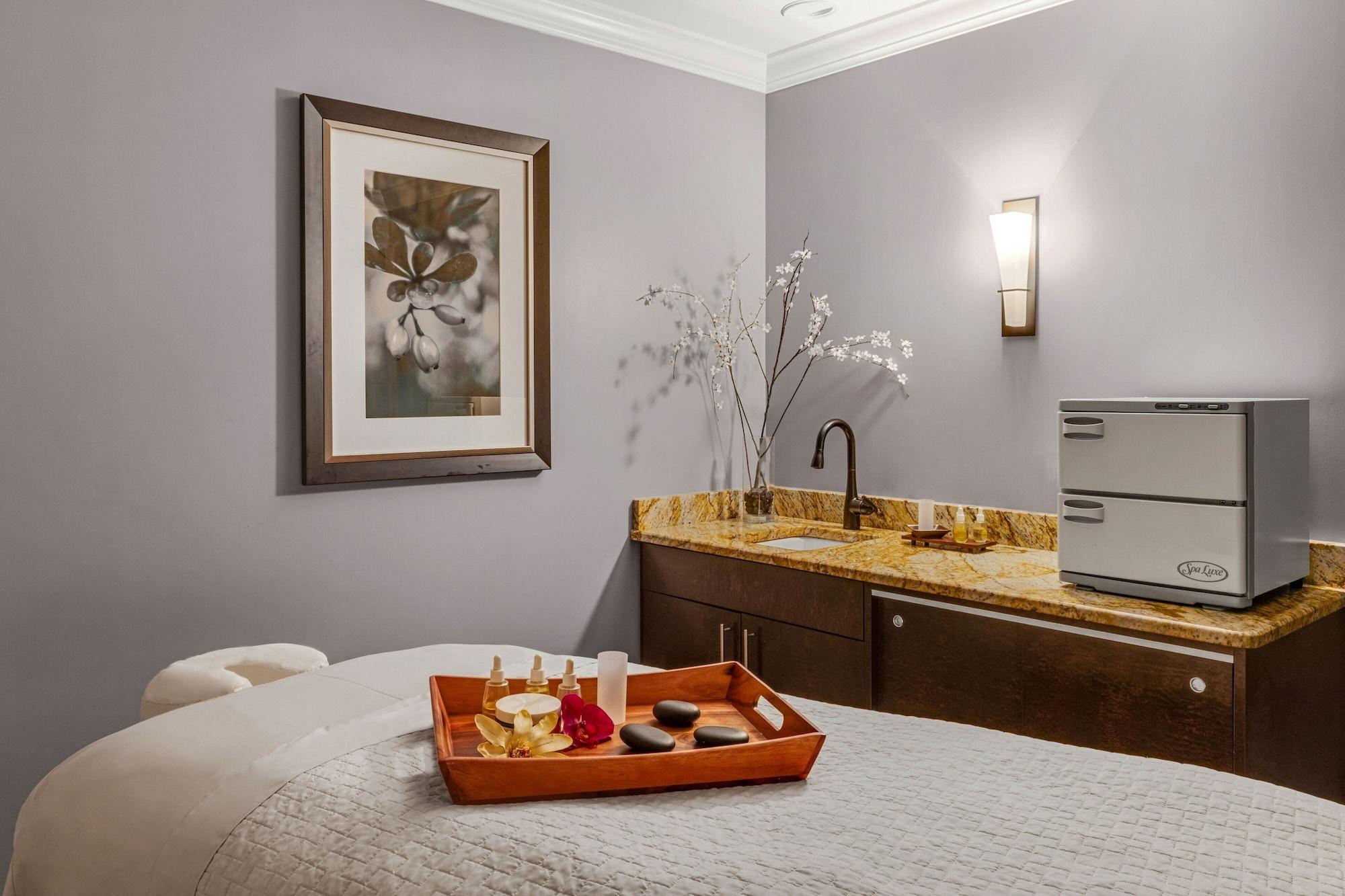 Spa Marriott's Cypress Harbour Villas