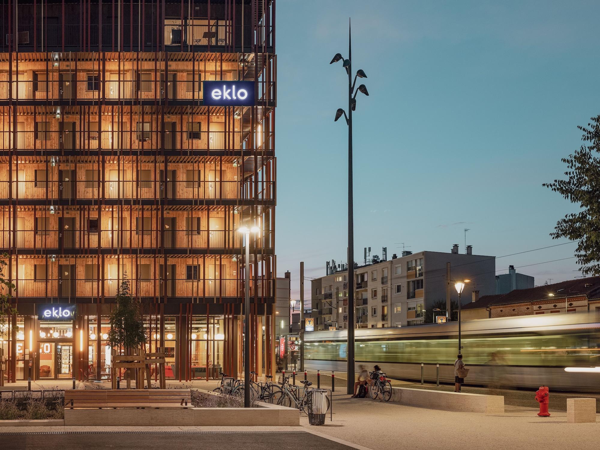 Vista Exterior Eklo Toulouse