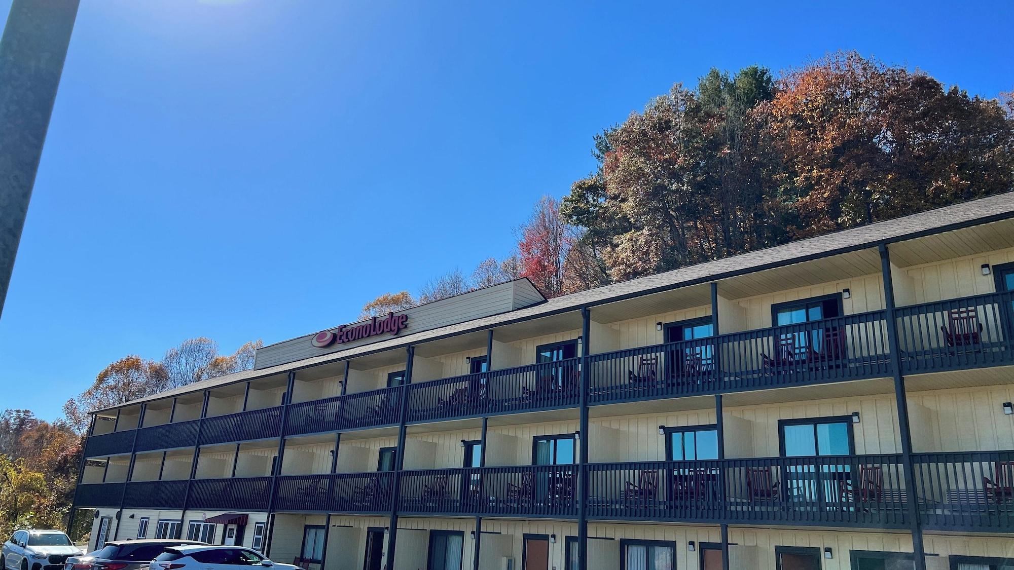 Varios Econo Lodge