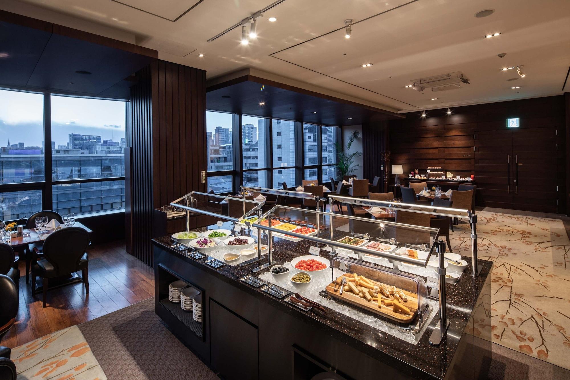 Restaurant Oakwood Premier Coex Center