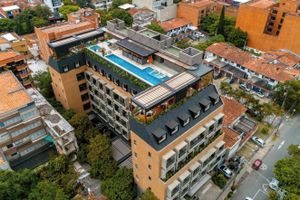 Alojamiento - Landmark Hotel