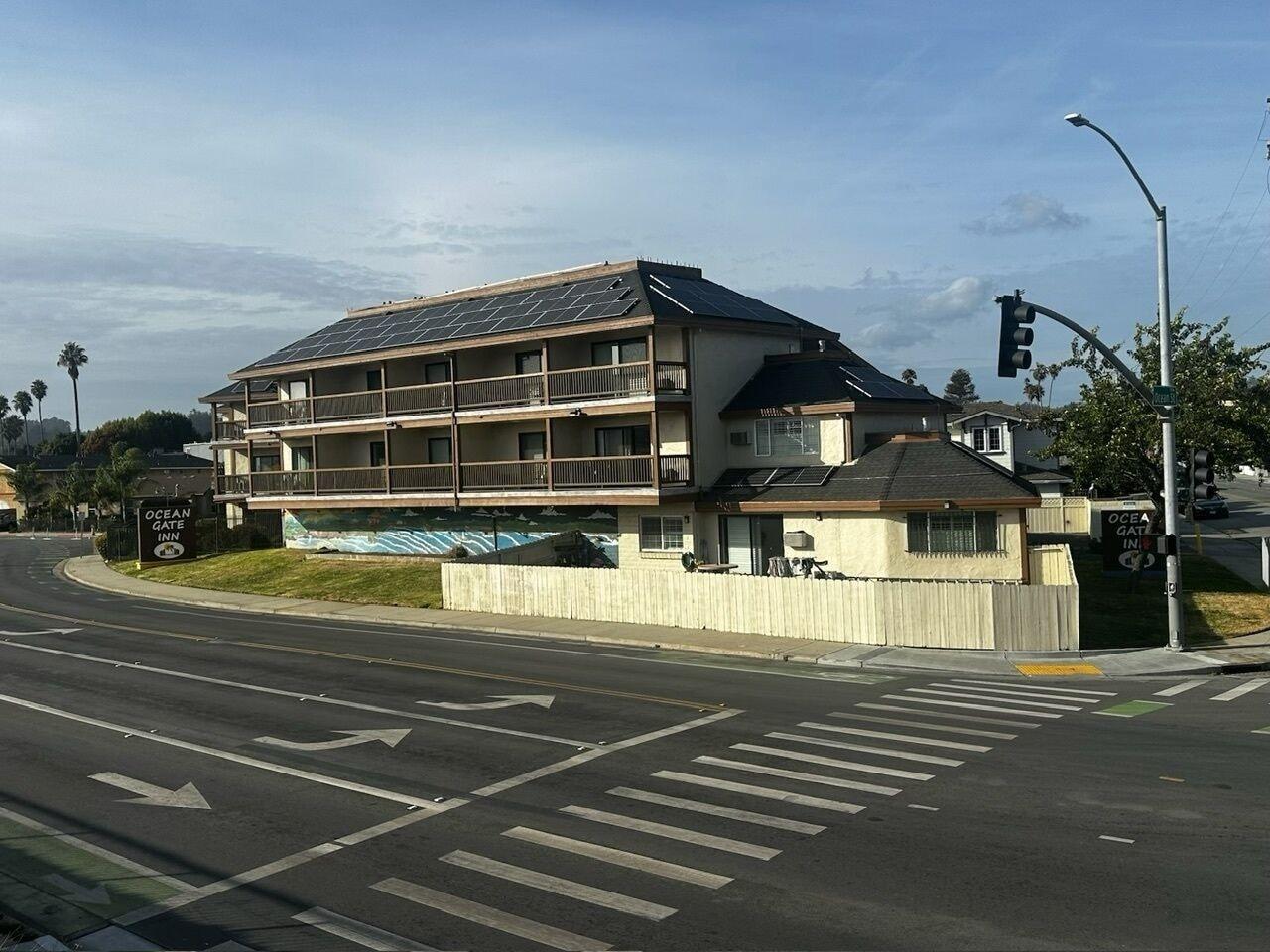 Varios Ocean Gate Inn