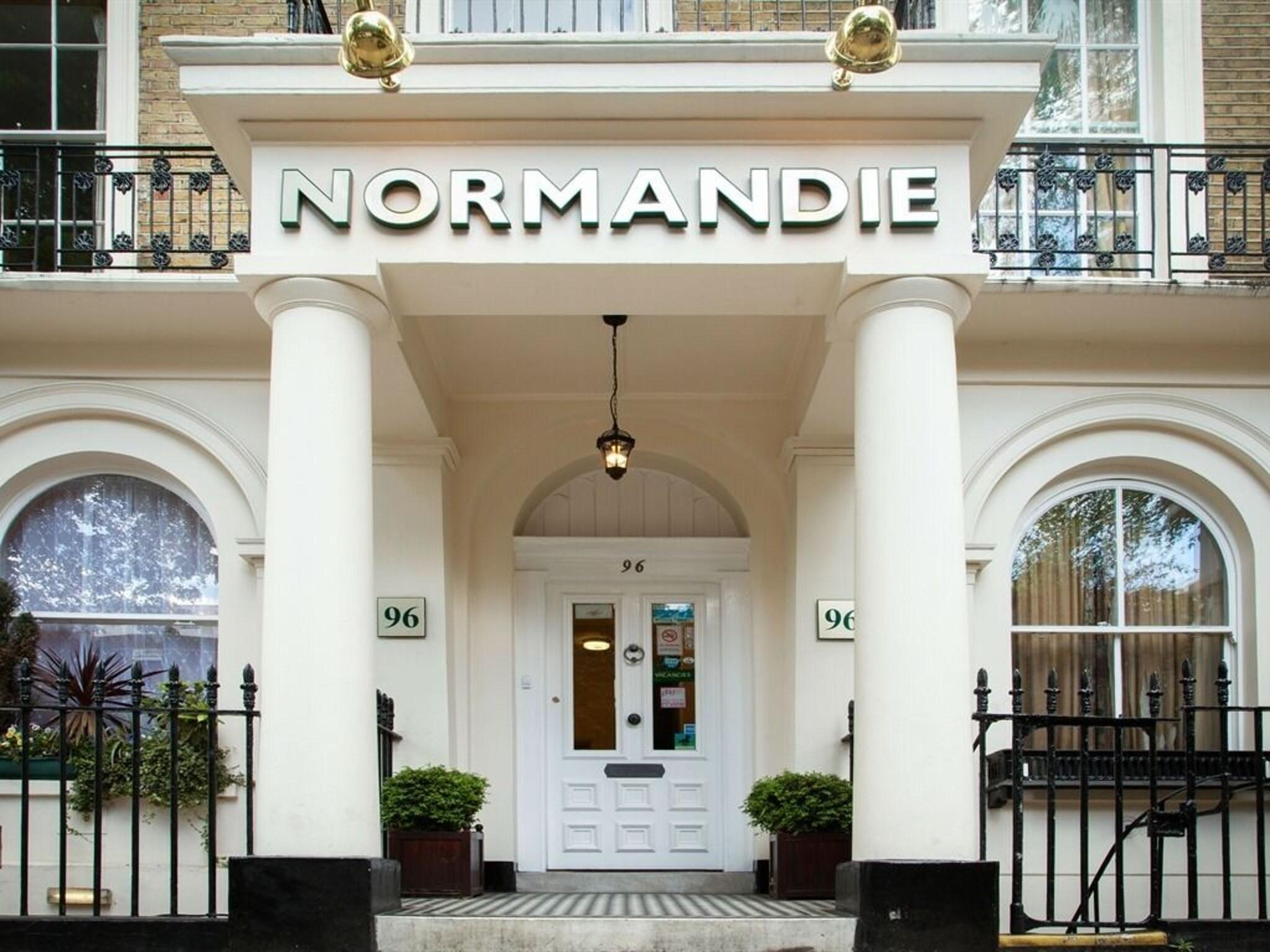 Vista Exterior Normandie Hotel