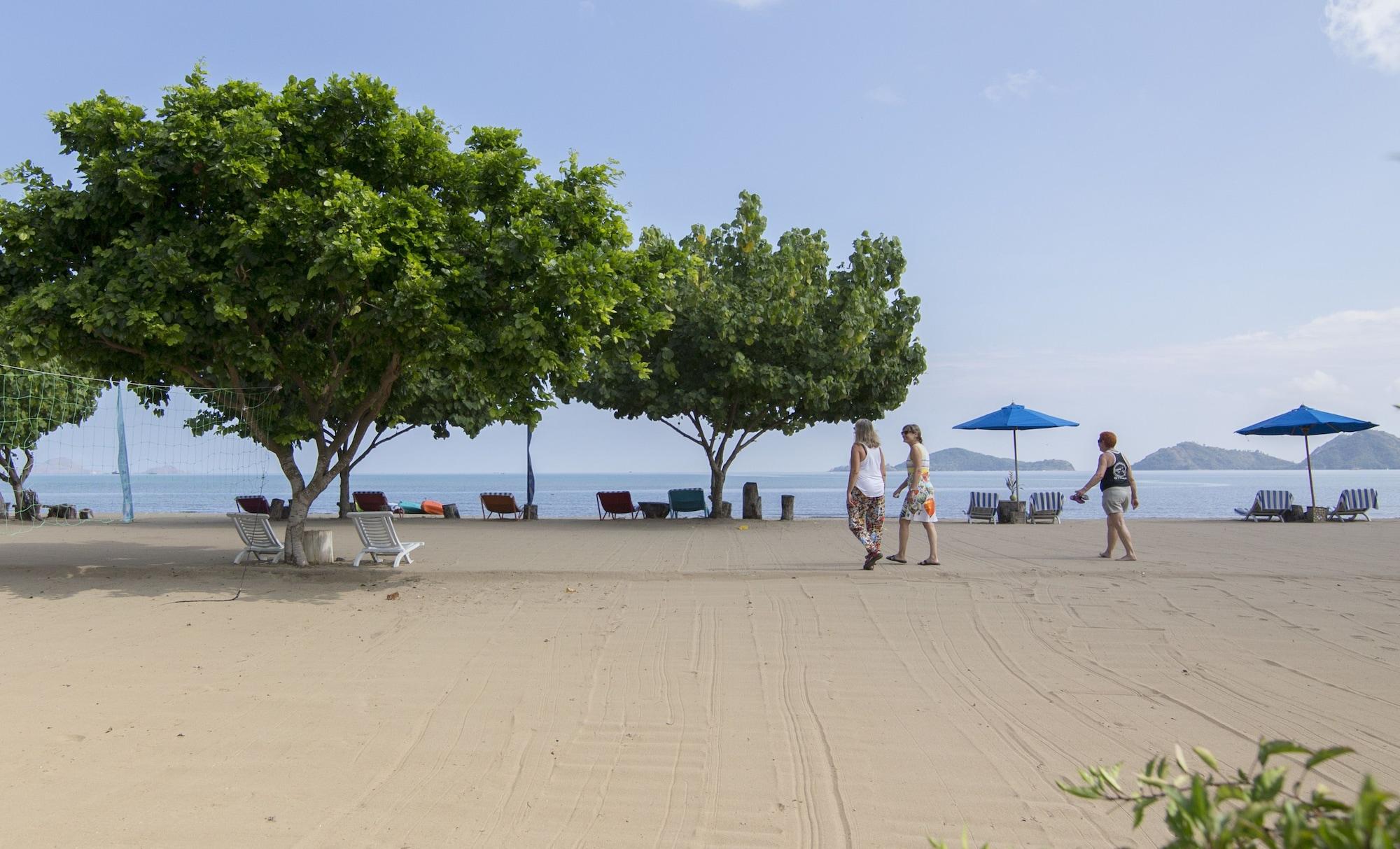 Playa Puri Sari Beach Hotel