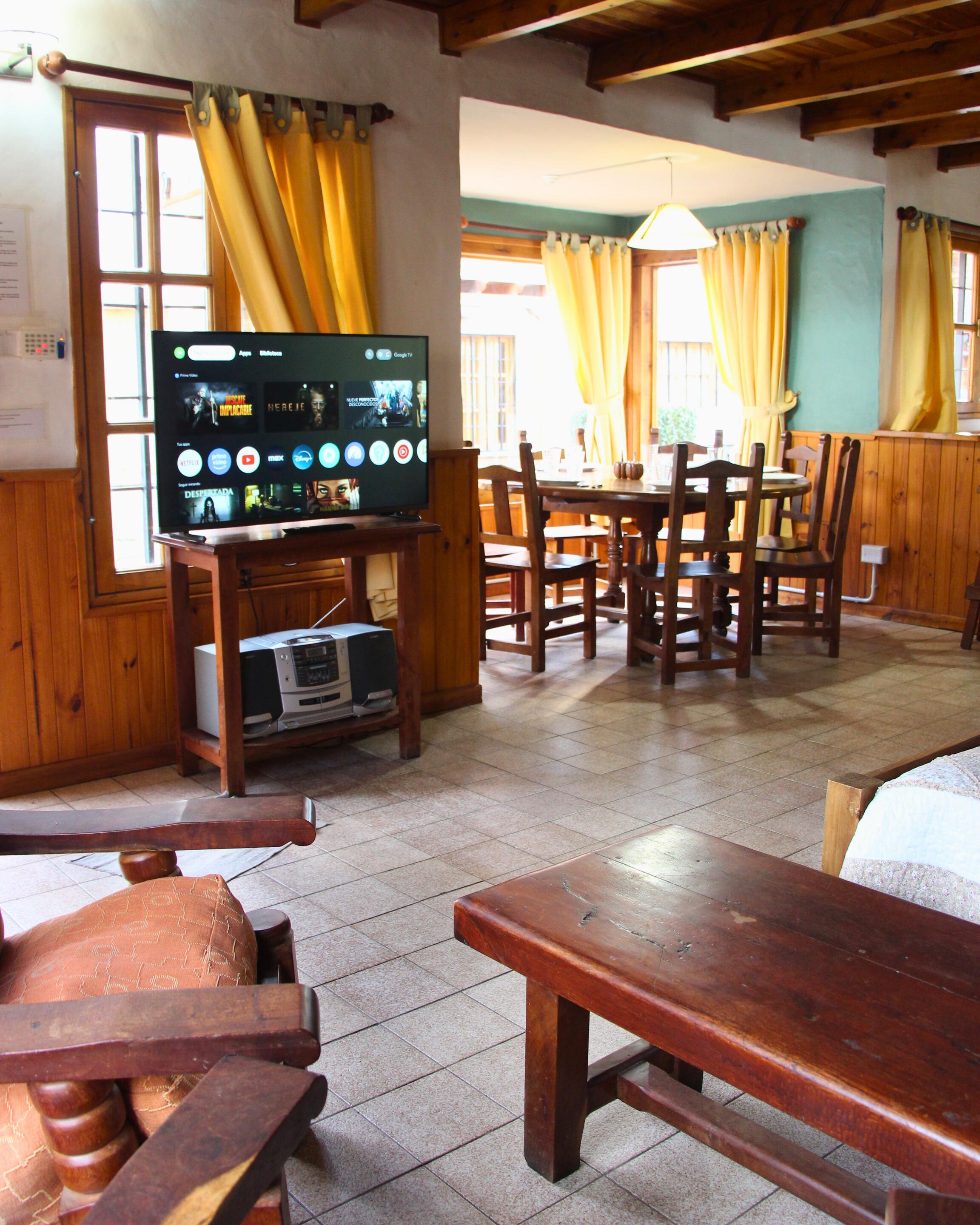 Bar/Salón Apart Manantial del Valle