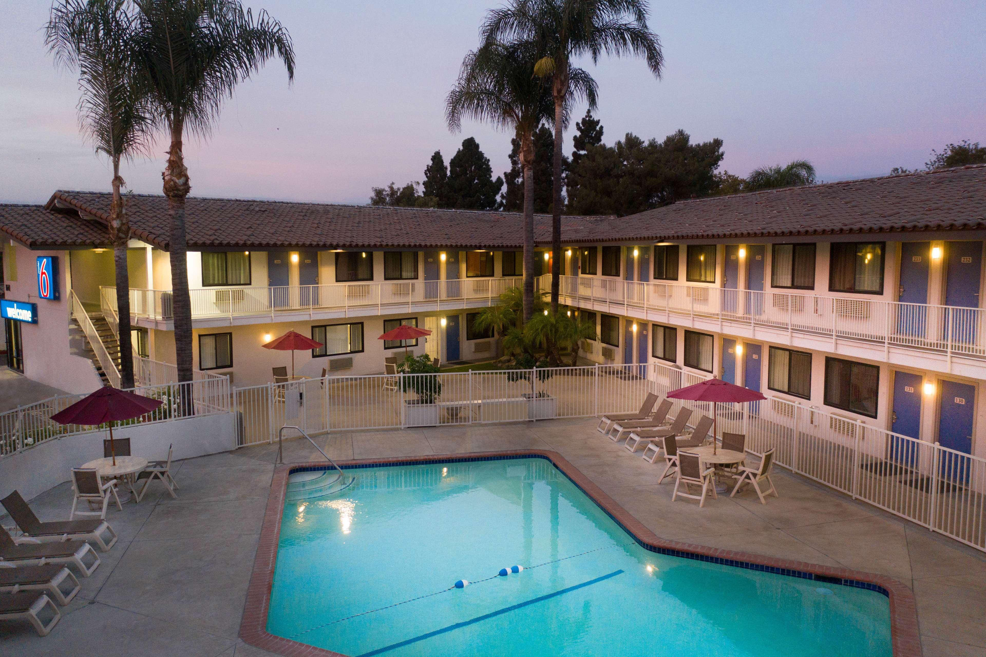 Varios Motel 6 Camarillo, CA
