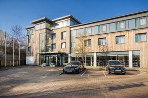 Alojamiento - Holiday Inn Express Cambridge-Duxford M11, Jct.10 by IHG