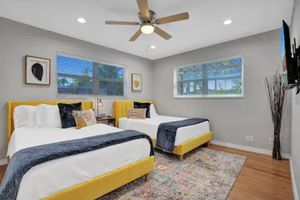 Alquiler Vacacional - Paradise Garden Retreat near Hard Rock + Heated Pool + BBQ