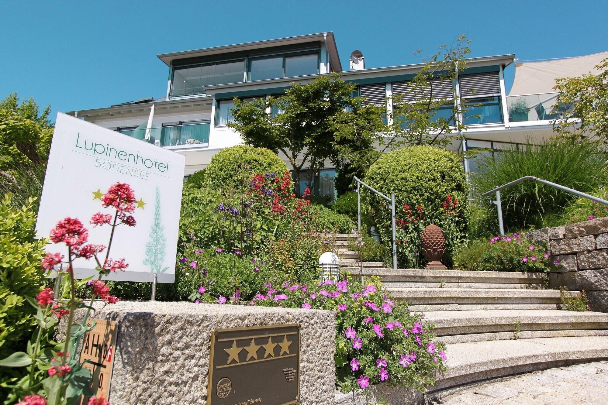 Varios Lupinenhotel Bodensee