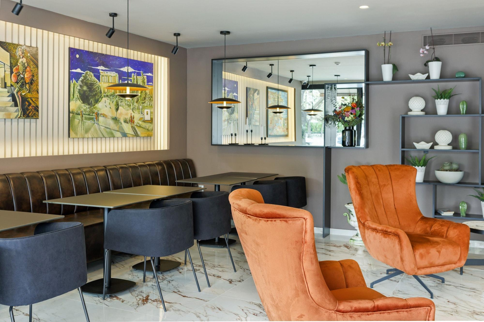 Vista Lobby Urban Frame Acropolis