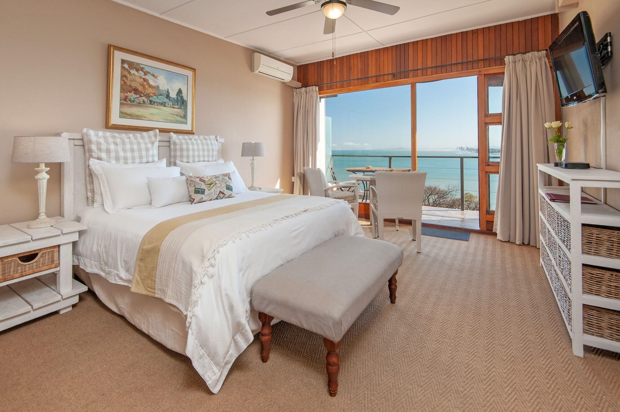Varios 18 on Kloof Bed and Breakfast