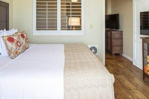 Alojamiento - Casa Del mar King bed.Sleeper Sofa and Walk In Shower