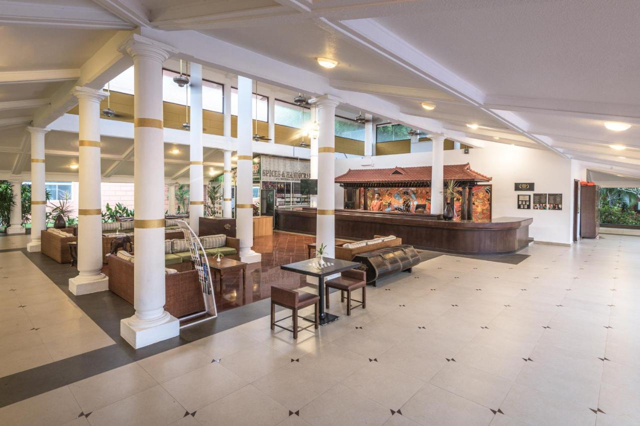 Vista Lobby Club Mahindra Poovar