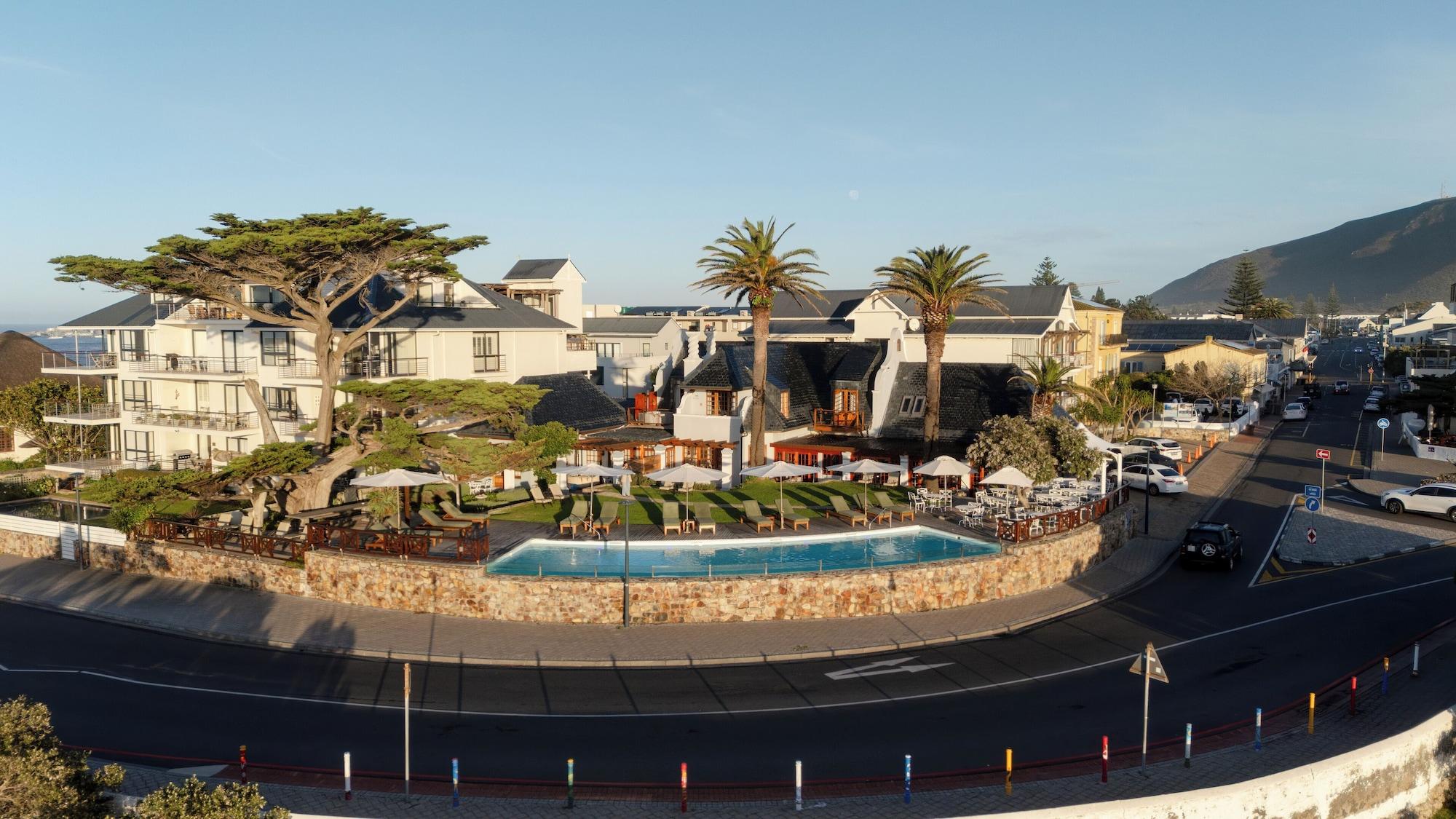 Vista Exterior Harbour House Hotel