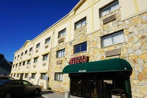 Alojamiento - The Floral Park Motor Lodge