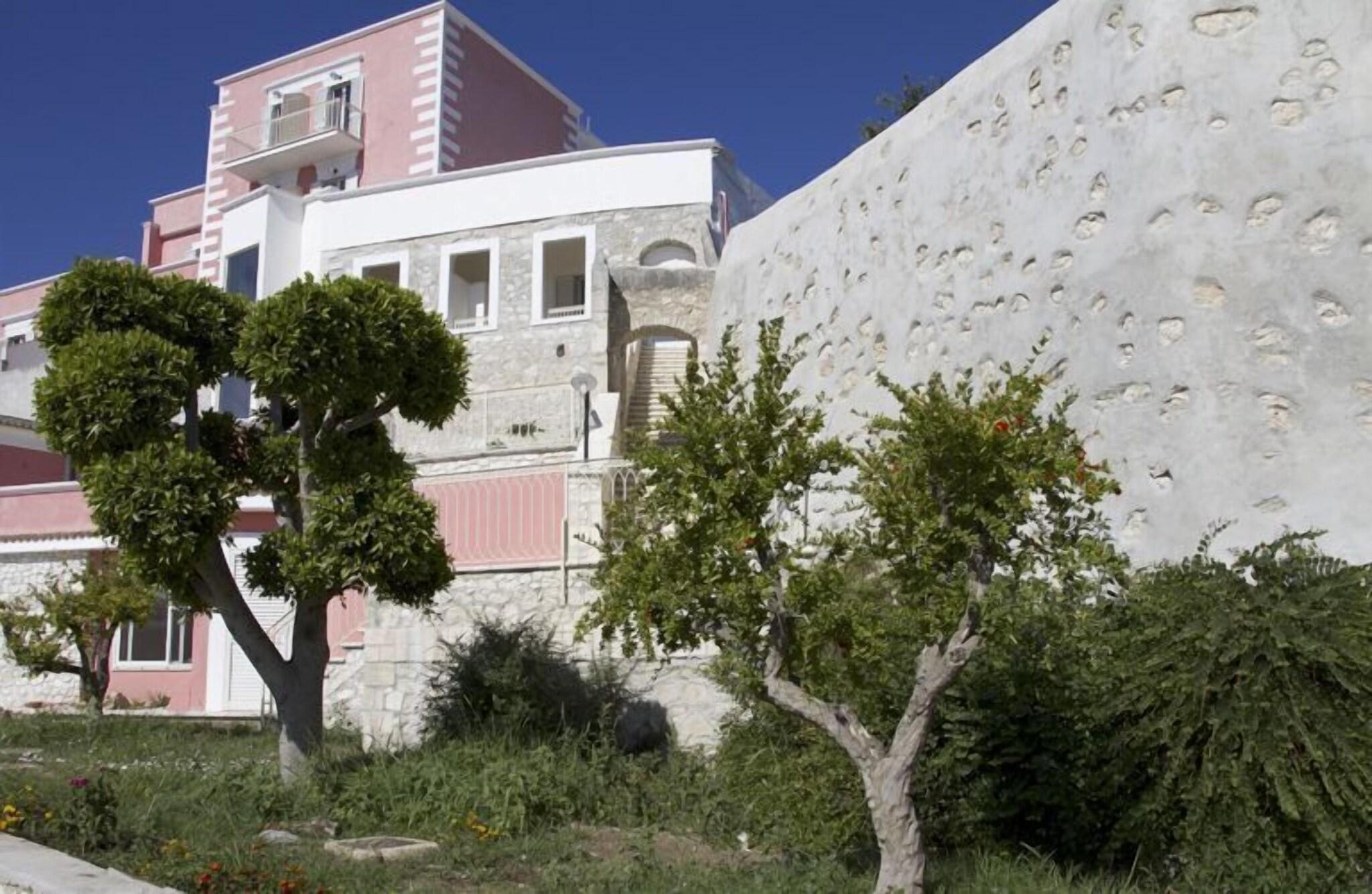 Vista Exterior Hotel Il Castellino Relais