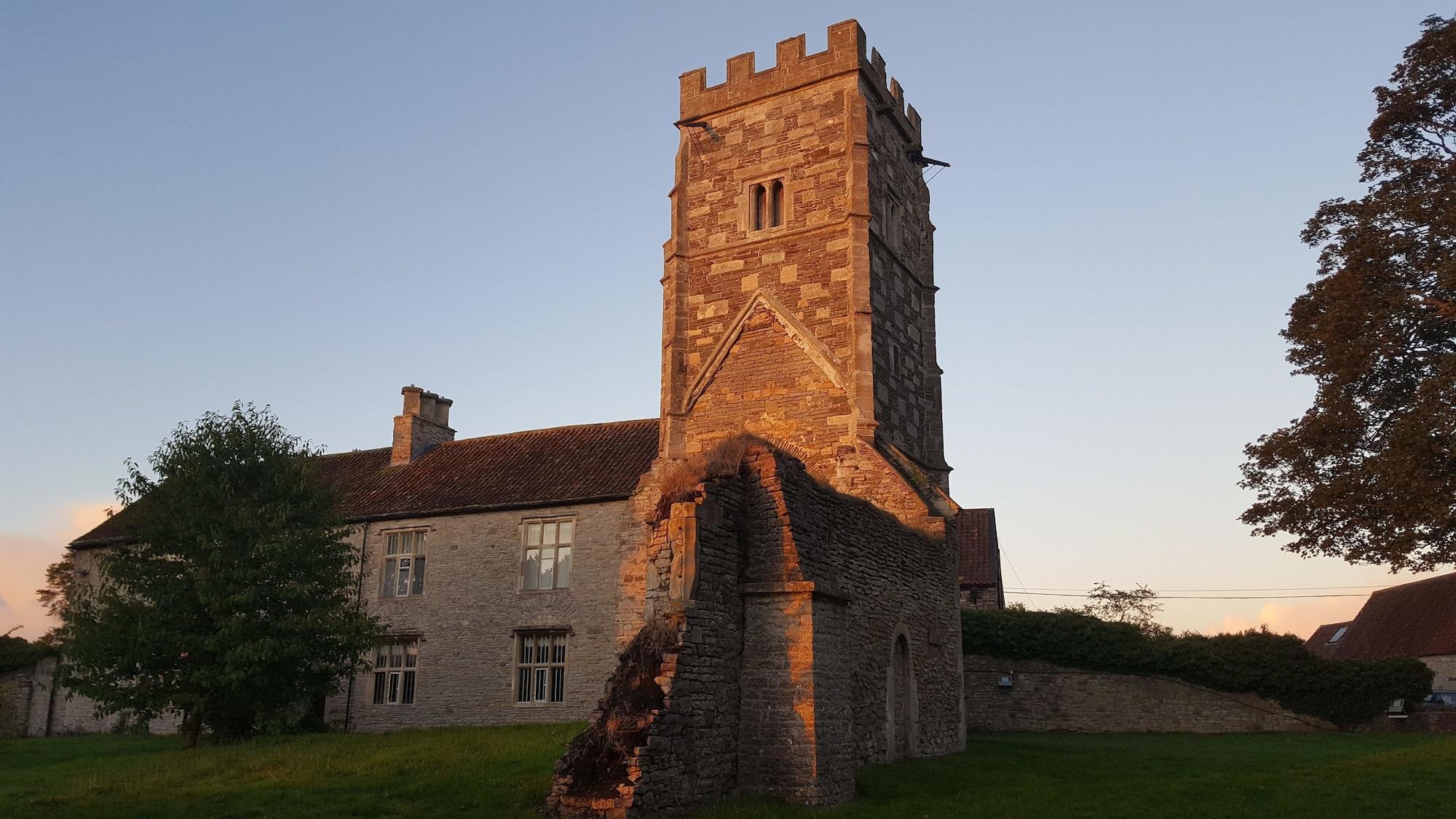 Vista Exterior Old Church Farm