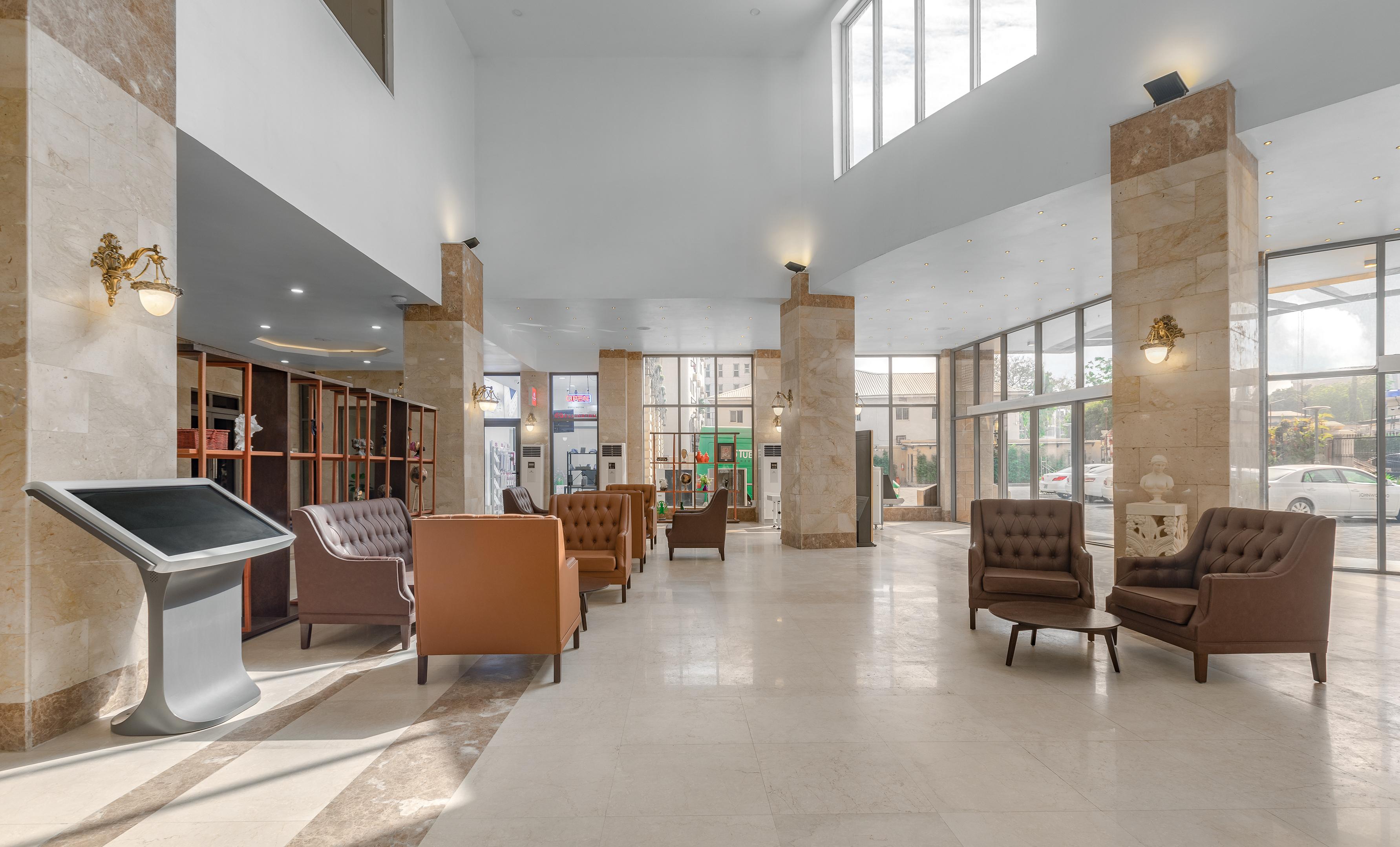 Vista Lobby Johnwood Hotel by Bolton