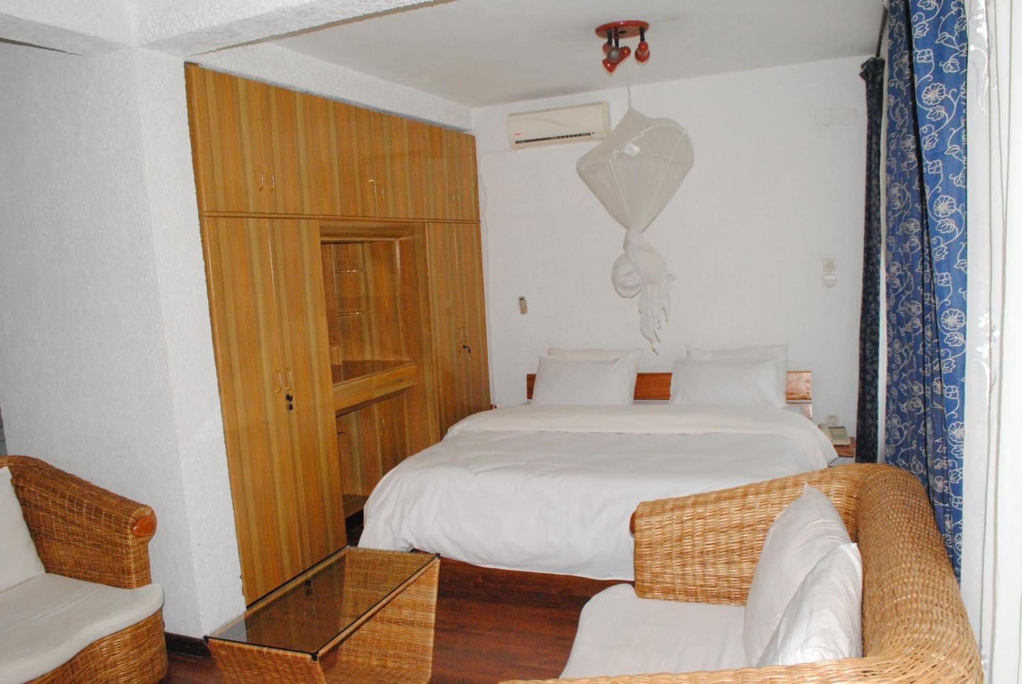 Habitación Kiriri Residence Hôtel