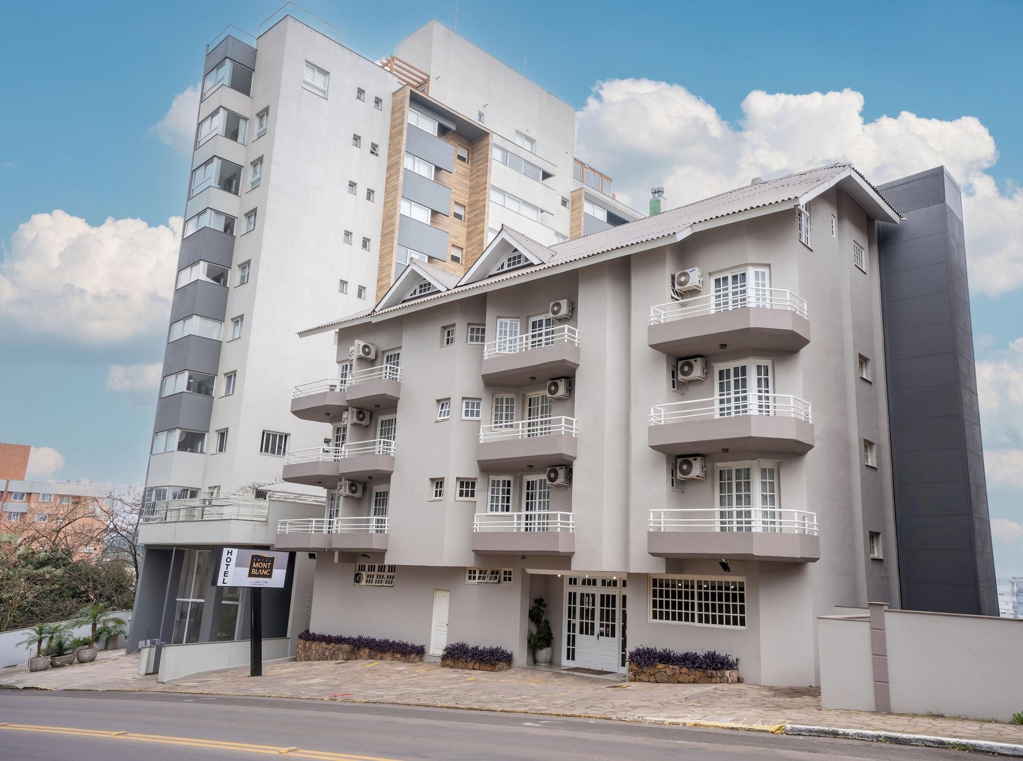 Varios Hotel Mont Blanc