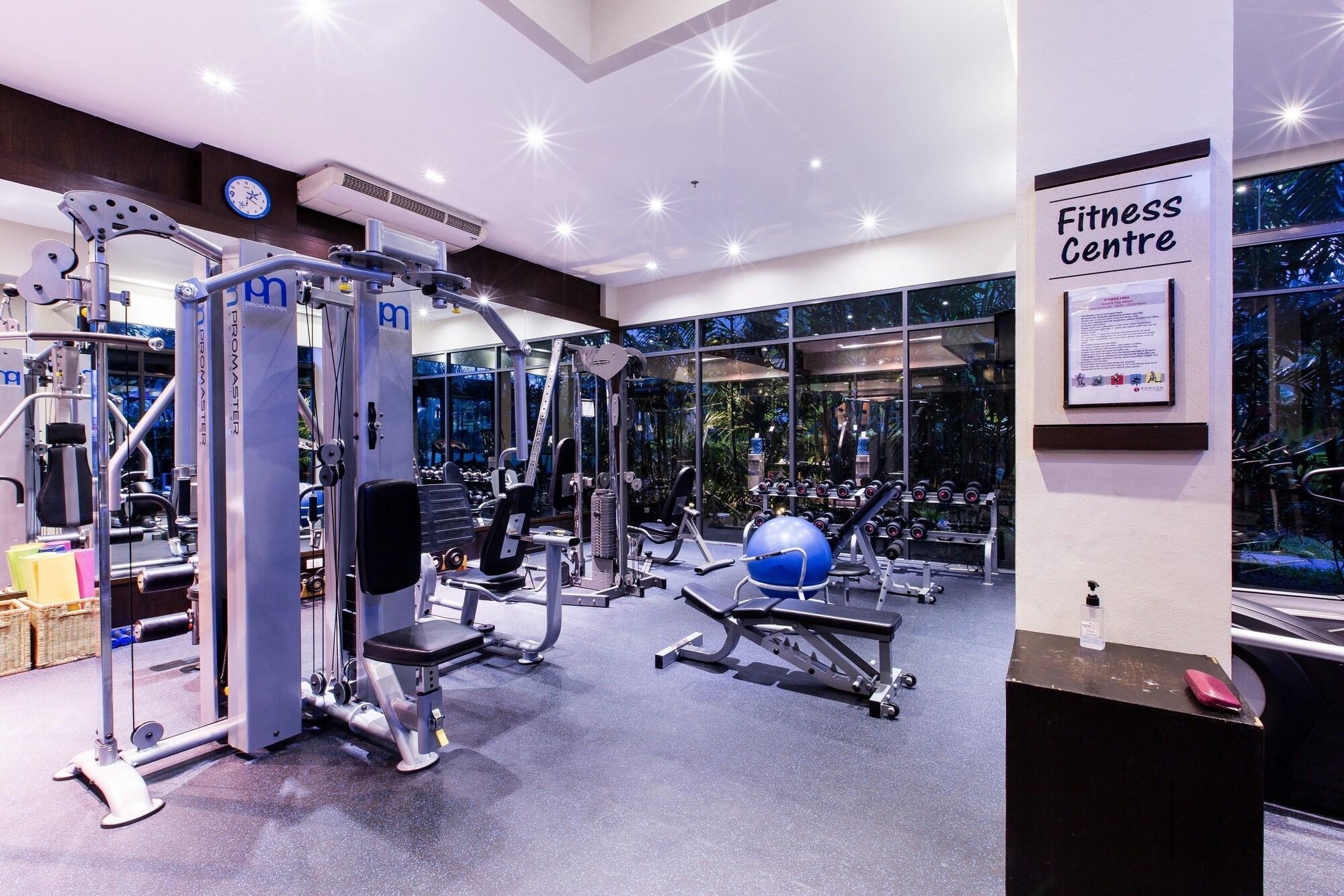 Gimnasio Ramada Resort by Wyndham Khao Lak