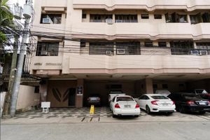 Alquiler Vacacional - Bryan Condo Suites Makati near Airport by ZUZU