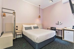 Alojamiento - Nightcap at Belgian Beer Cafe