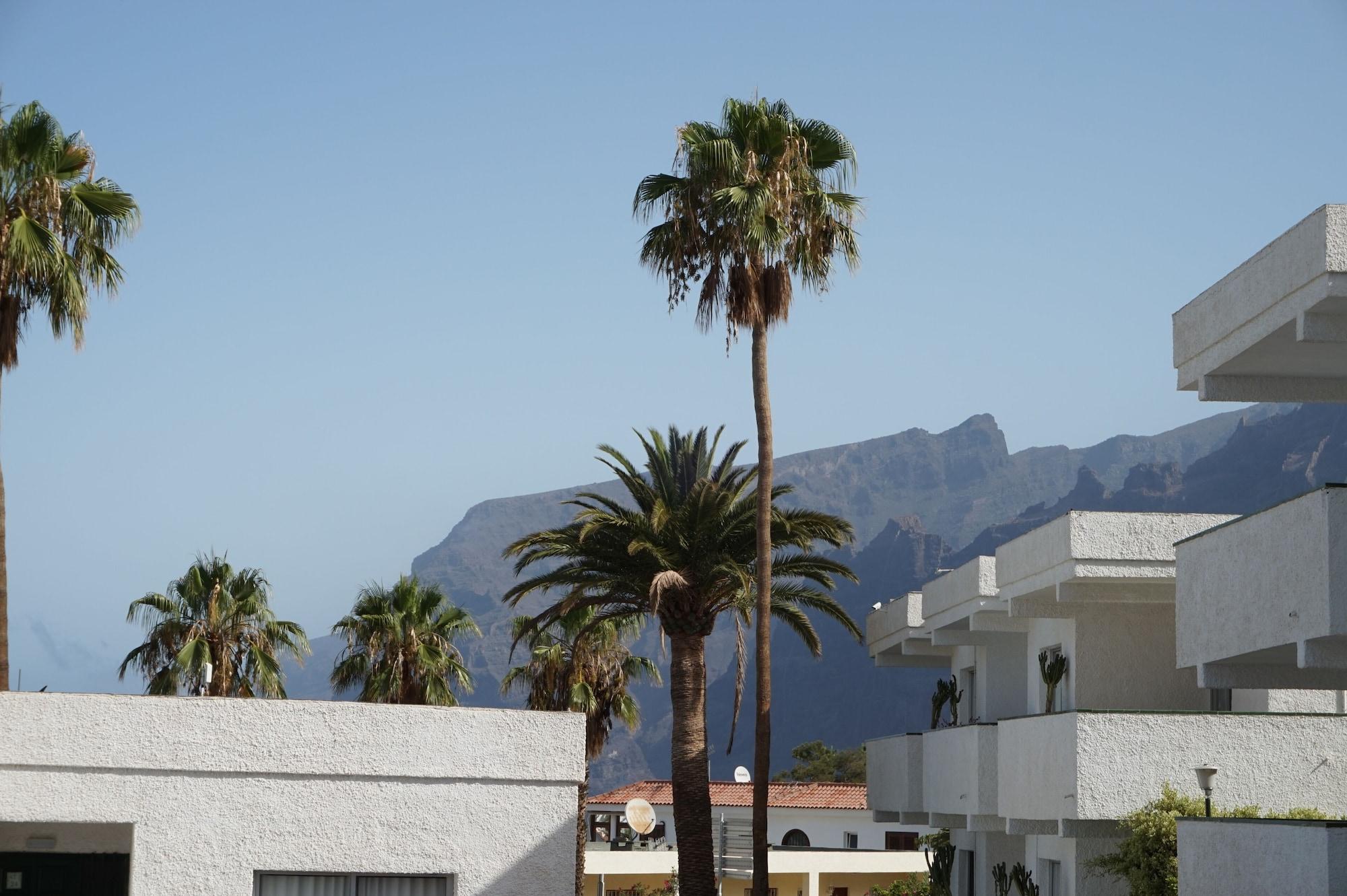 Vista Exterior El Sombrero Apartments Los Gigantes