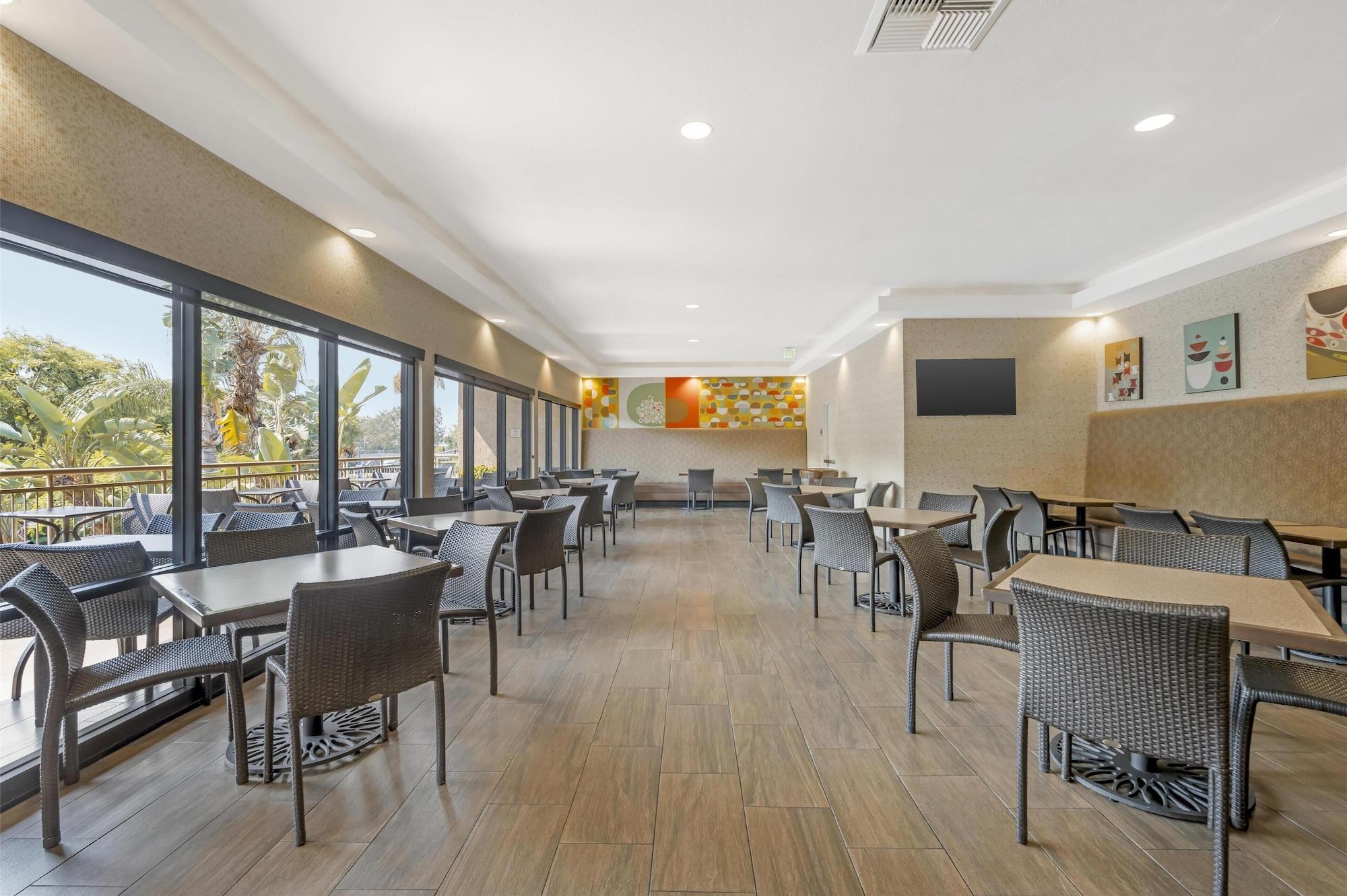 Restaurant Best Western Plus Anaheim Inn
