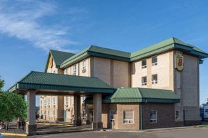 Alojamiento - Super 8 by Wyndham Edmonton International Airport