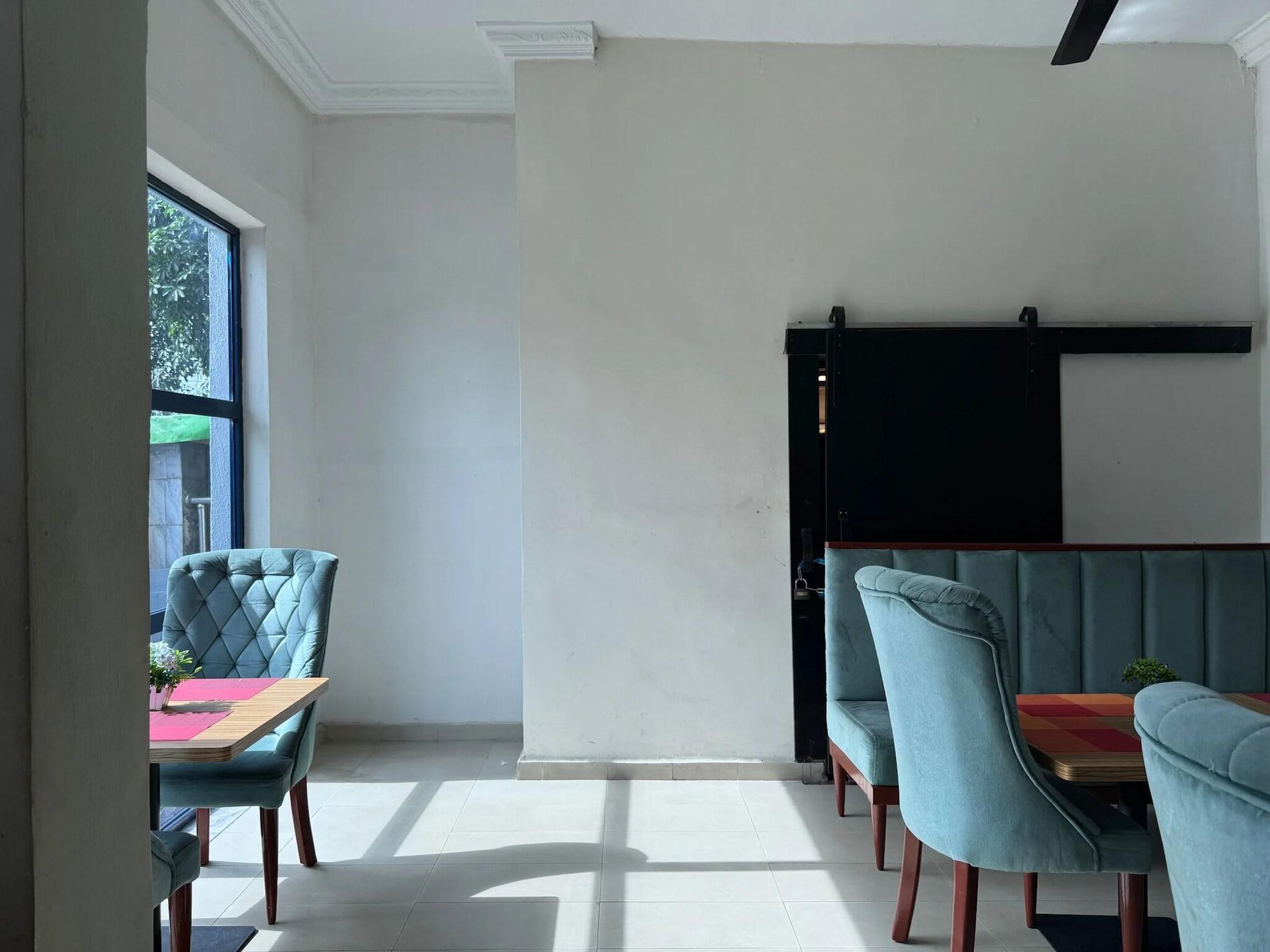 Varios Doris O Hotel