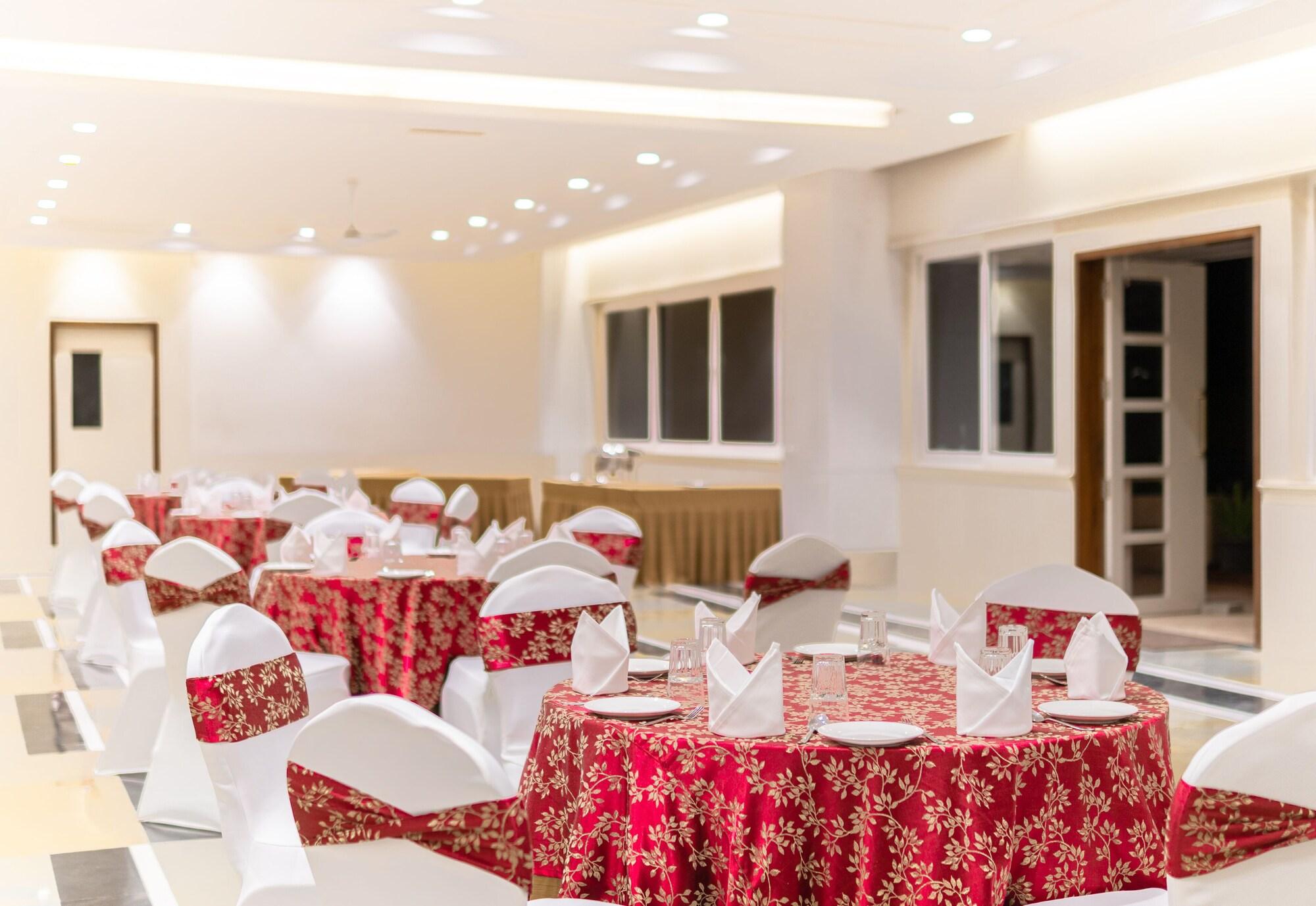 Salón de Baile MAHARAJA AGRASEN PALACE - PURE VEGETARIAN