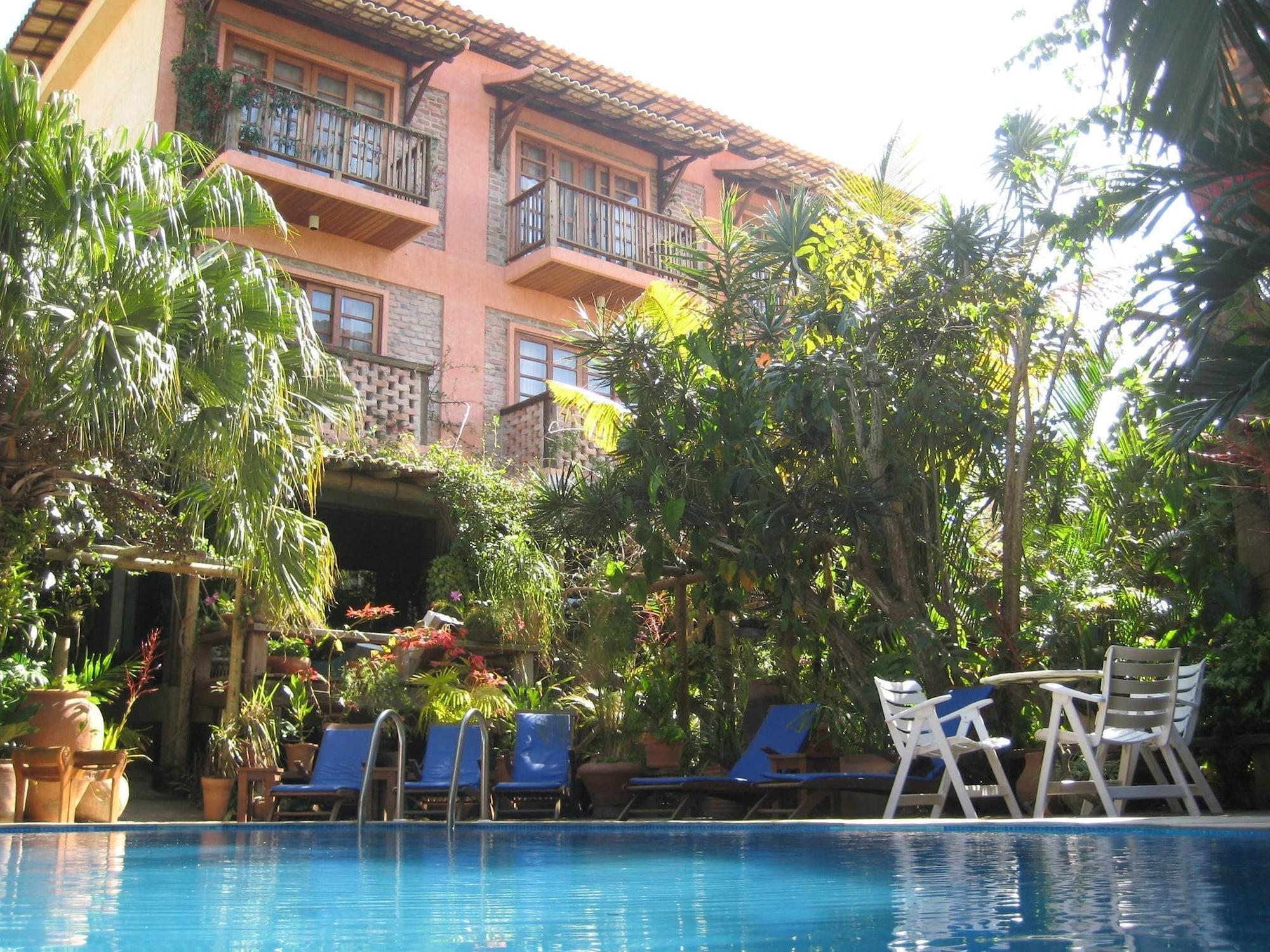 Vista Exterior Pousada Pilar