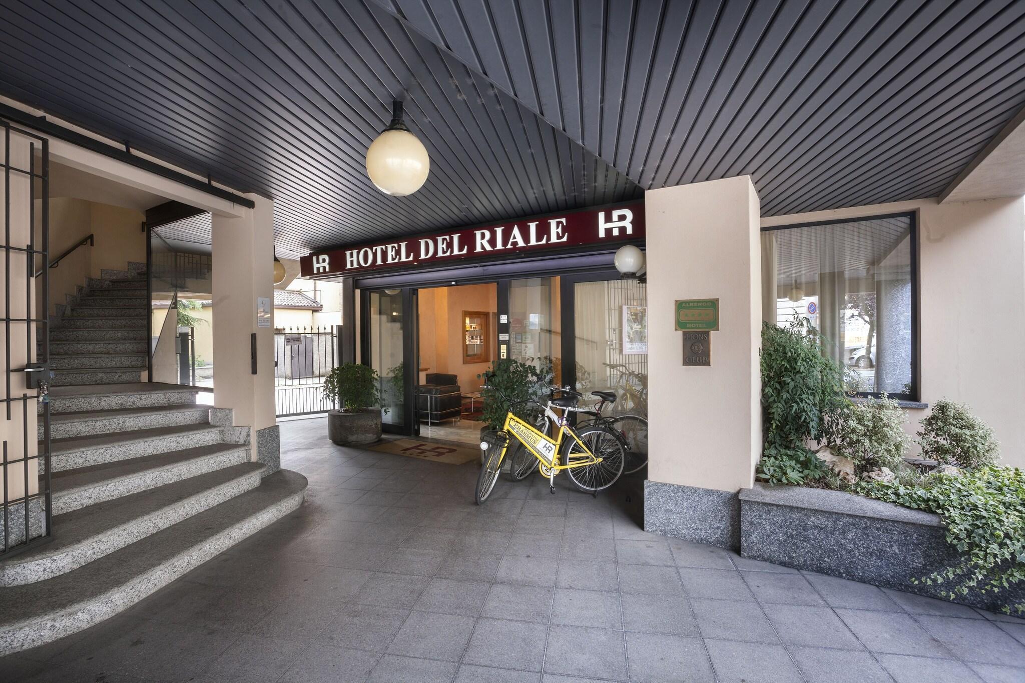 Varios Hotel Del Riale