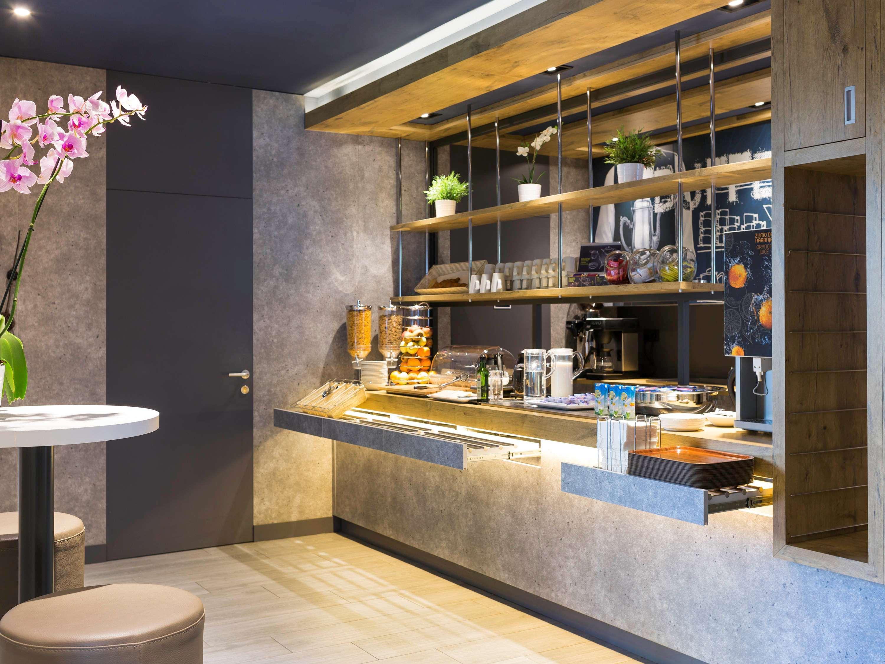 Restaurant Ibis Budget Madrid Calle 30