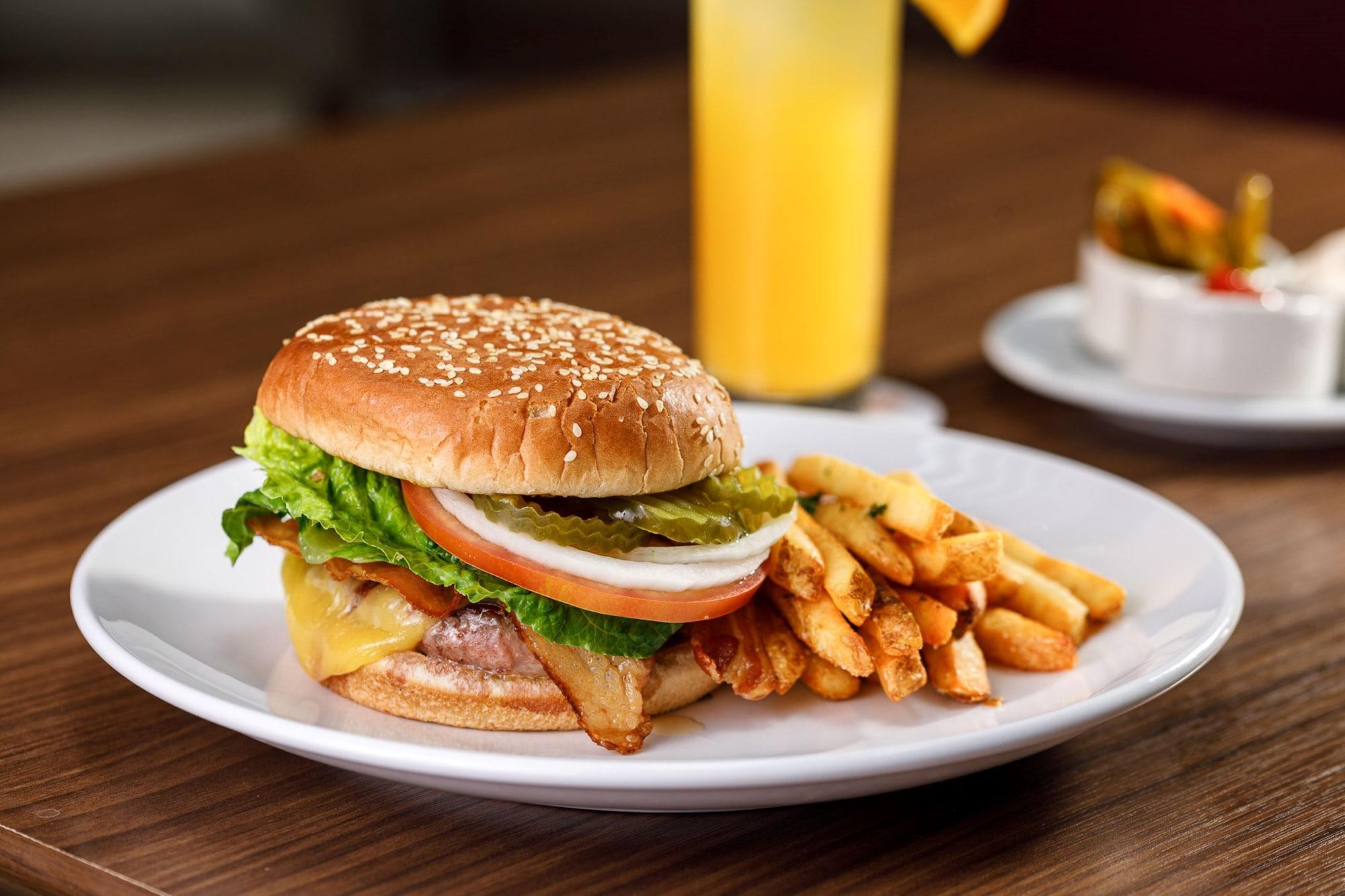 Restaurant Real Inn Tijuana by Camino Real Hotels