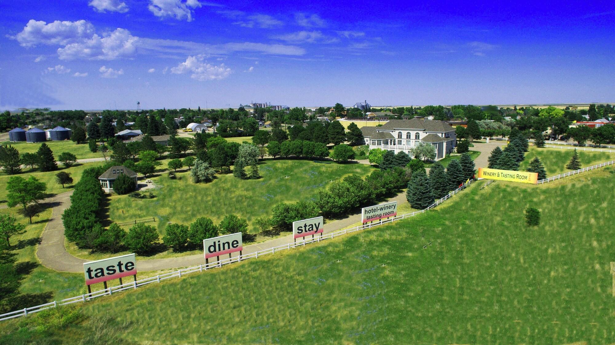 Vista Exterior Claremont Inn & Winery