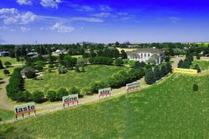 Alojamiento - Claremont Inn & Winery