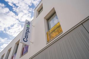 Alojamiento - Campanile Tours Nord - Forum Melies