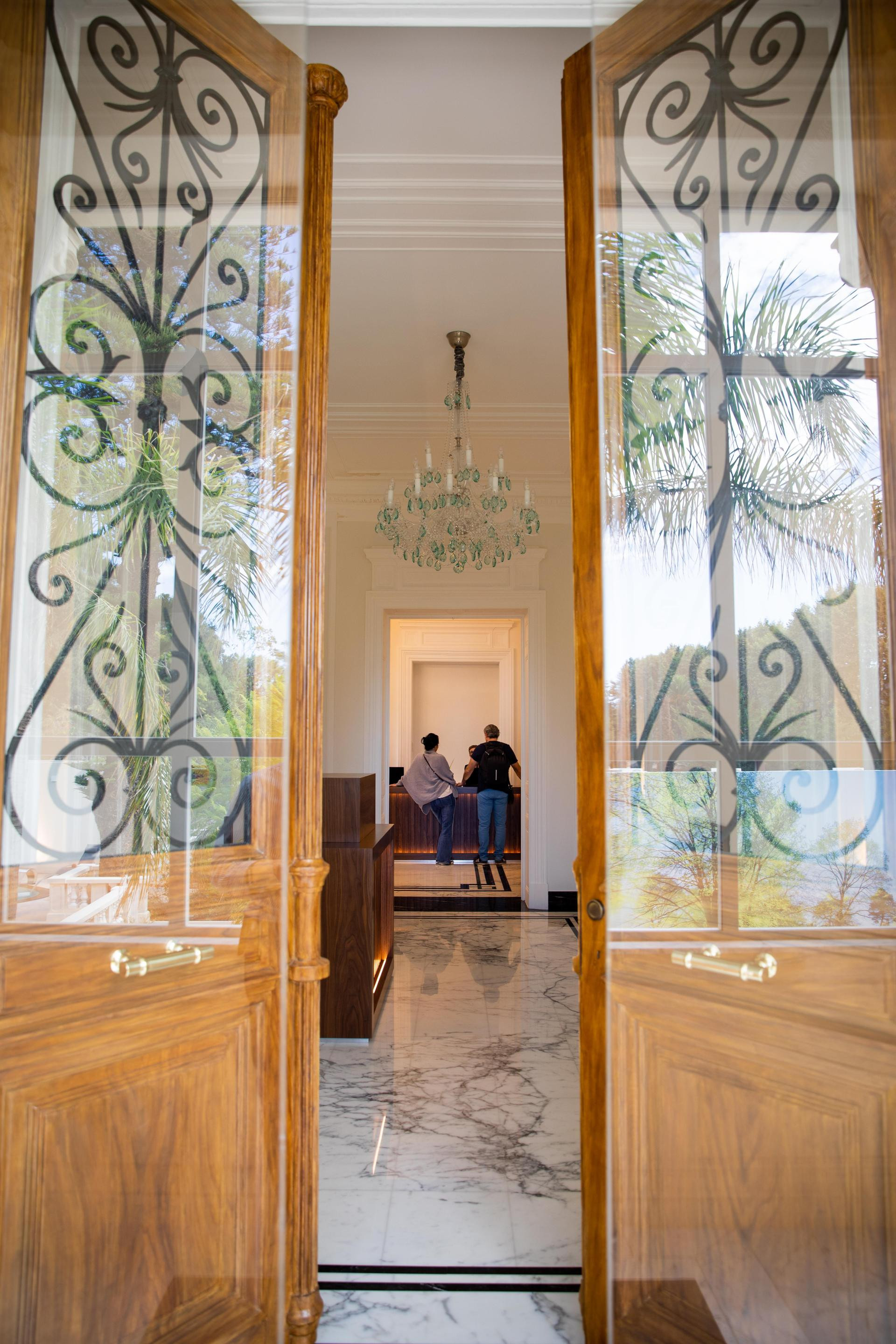 Vista Lobby Villa Genesis