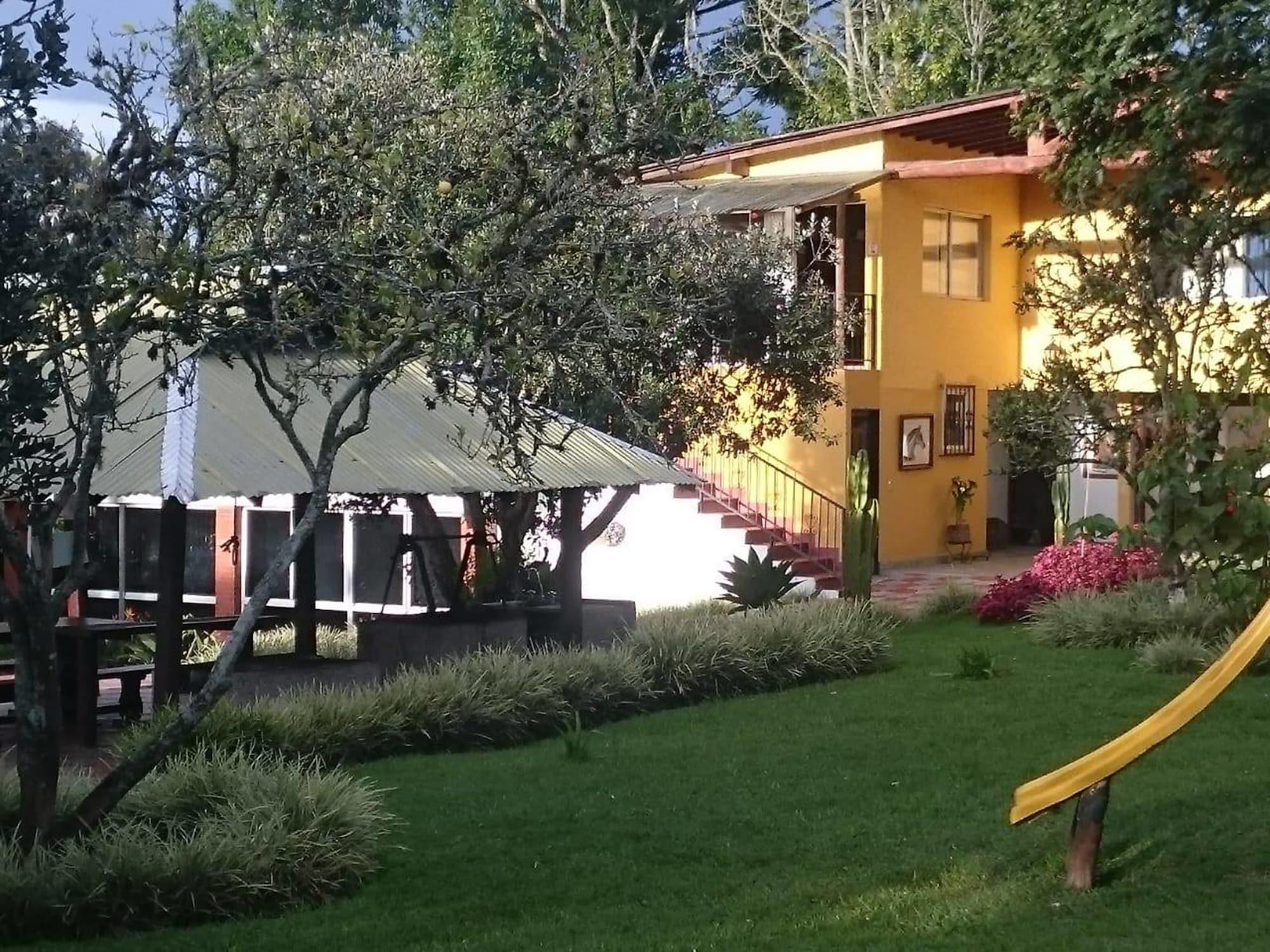 Vista Exterior Finca Hotel La Ponderosa