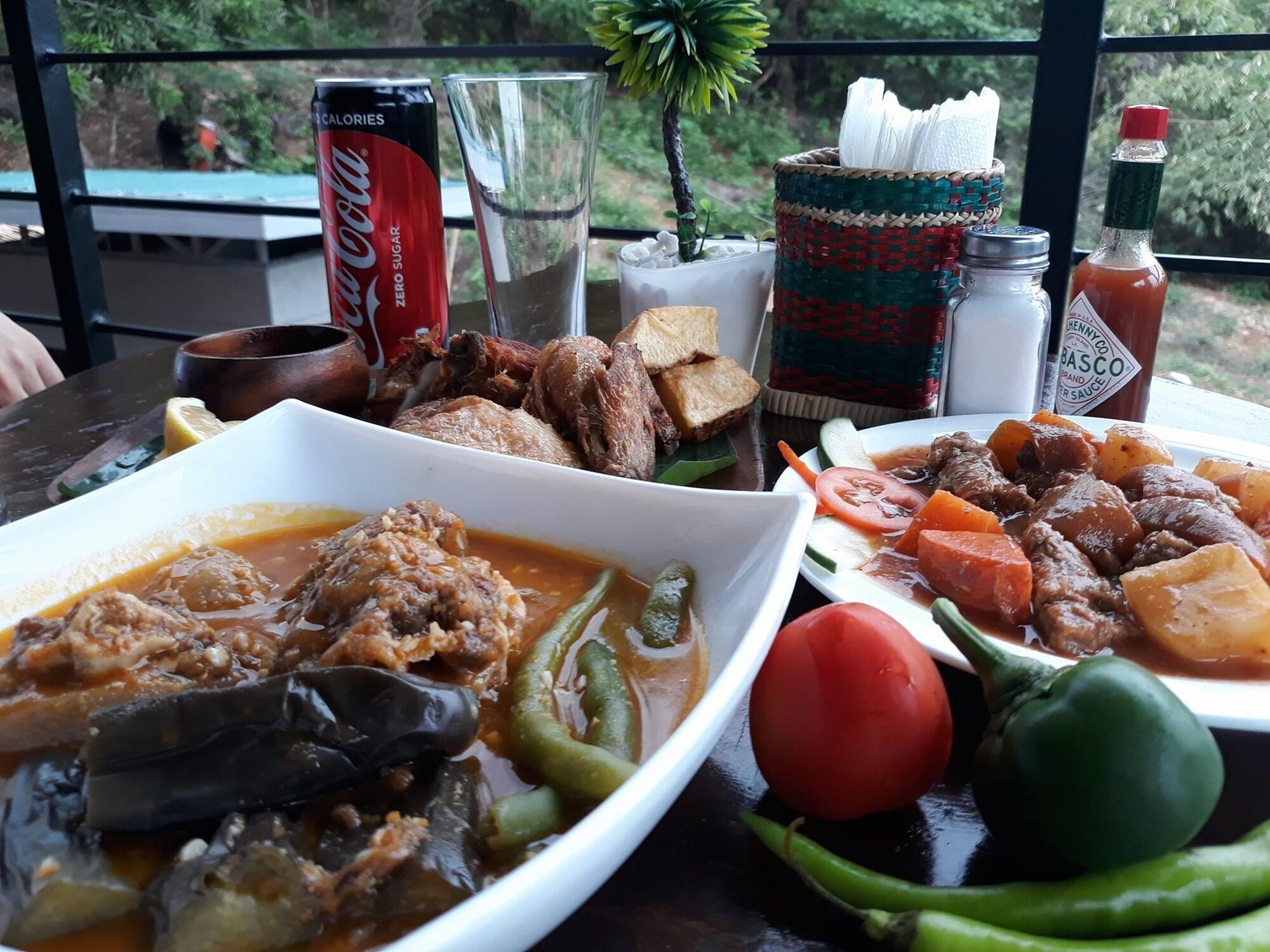 Restaurant The Ridge Coron
