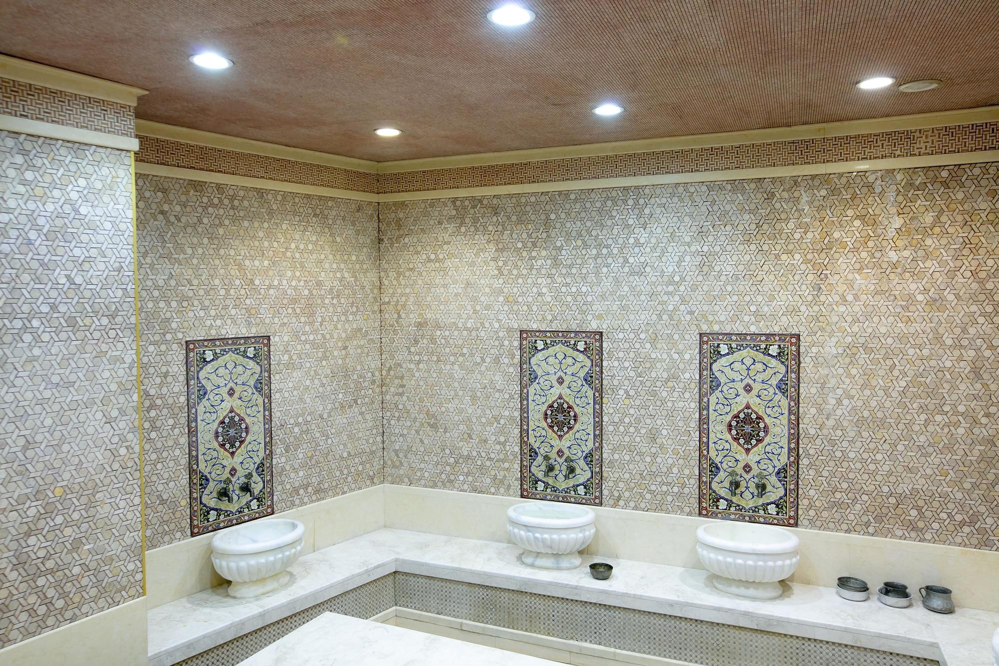 Spa Shah Palace Luxury Museum Hotel