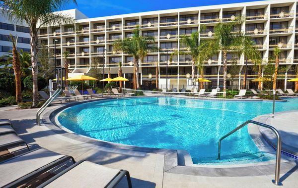 Sheraton Orlando Lake Buena Vista Resort - NEWLY RENOVATED! - Hoteles cerca de Premium Outlets en Orlando