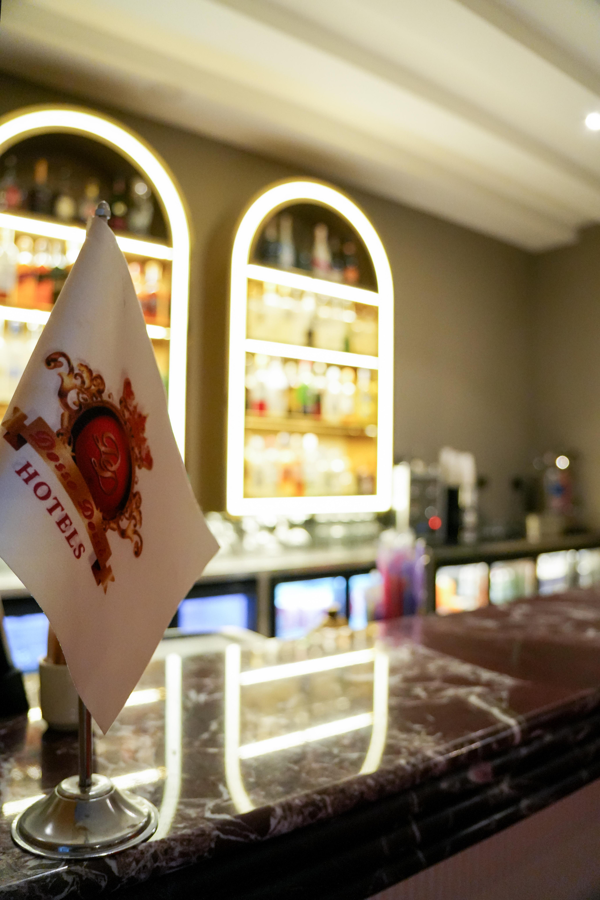 Vista Lobby Dosso Dossi Hotels & Spa Downtown